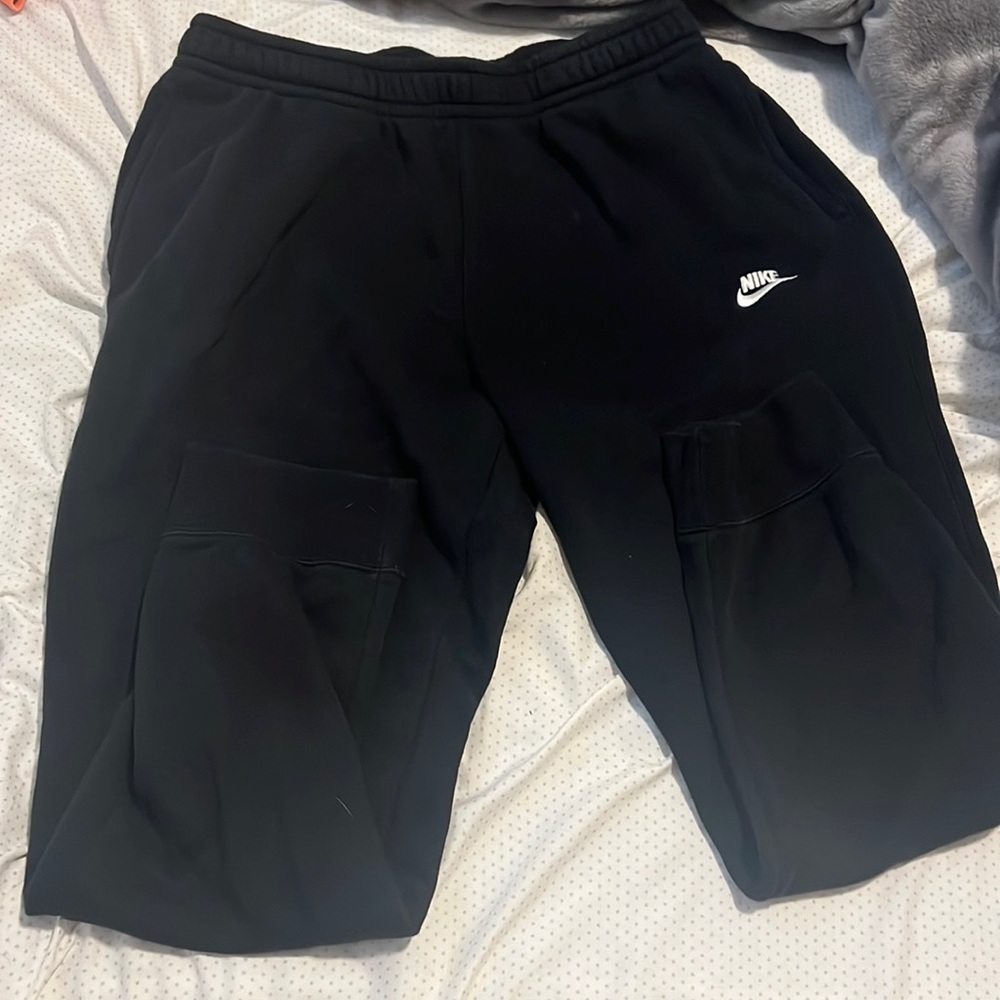 black nike sweats worn a few times